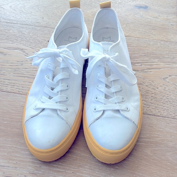 Marc Fisher platform sneakers - Picture 2 of 5